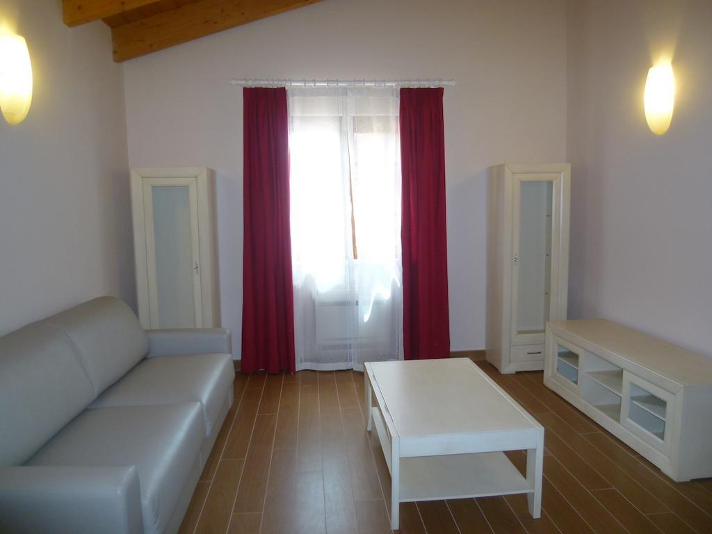 Relais Villa Giulia Bastia Umbra Zimmer foto