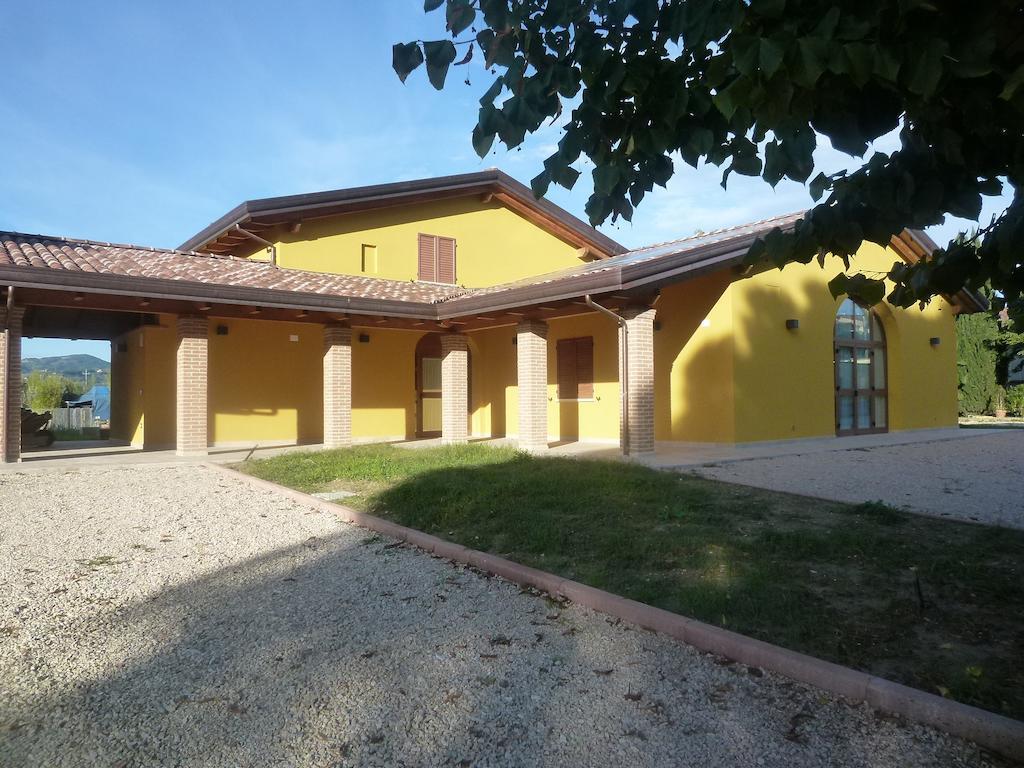 Relais Villa Giulia Bastia Umbra Exterior foto